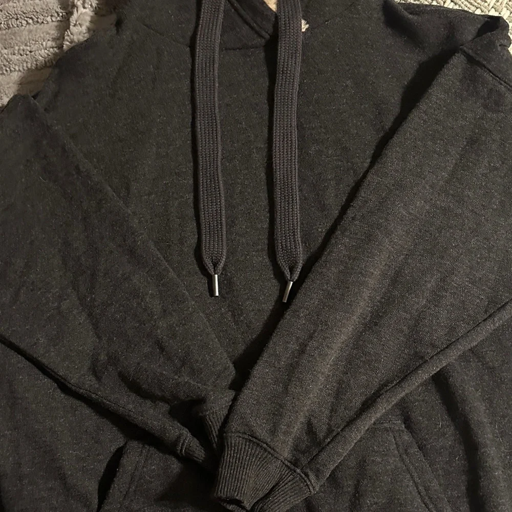 Aerie Women’s hoodie
